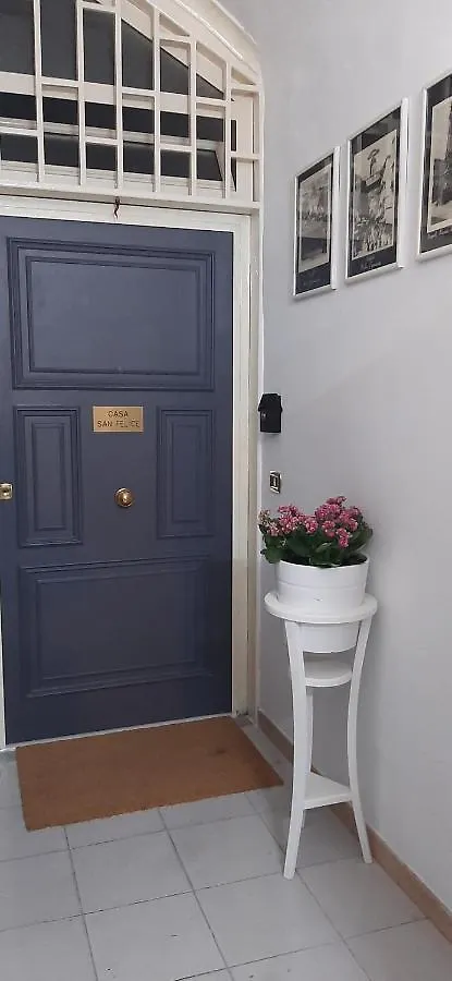 Guest house Casa San Felice Hotel Naples Italy