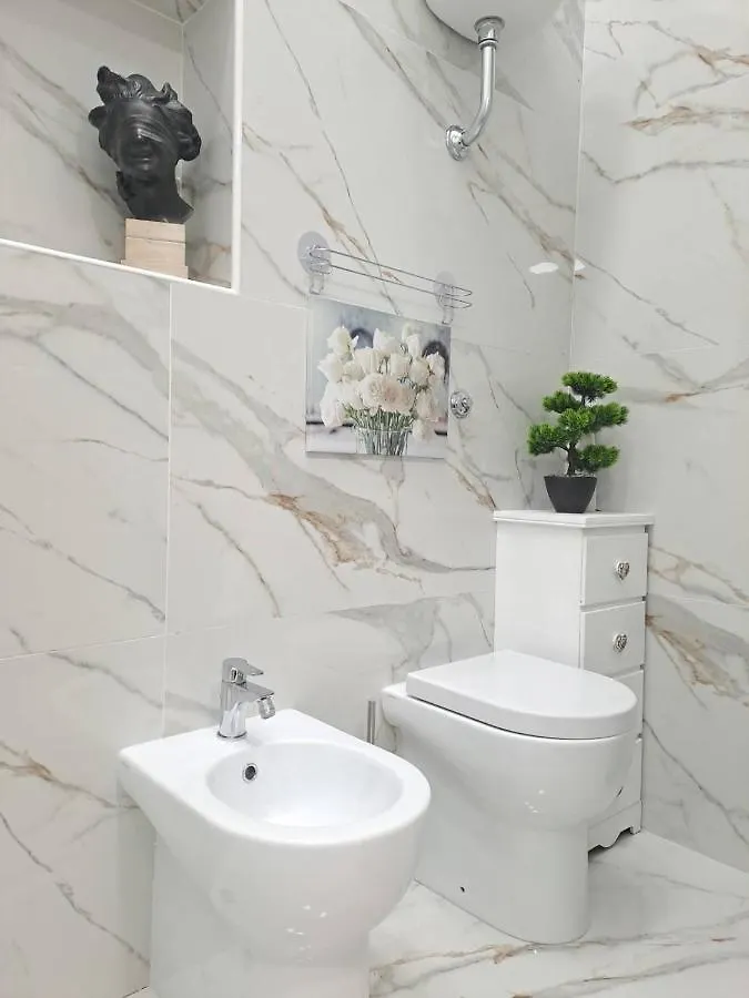 Konukevi Casa San Felice Otel Napoli
