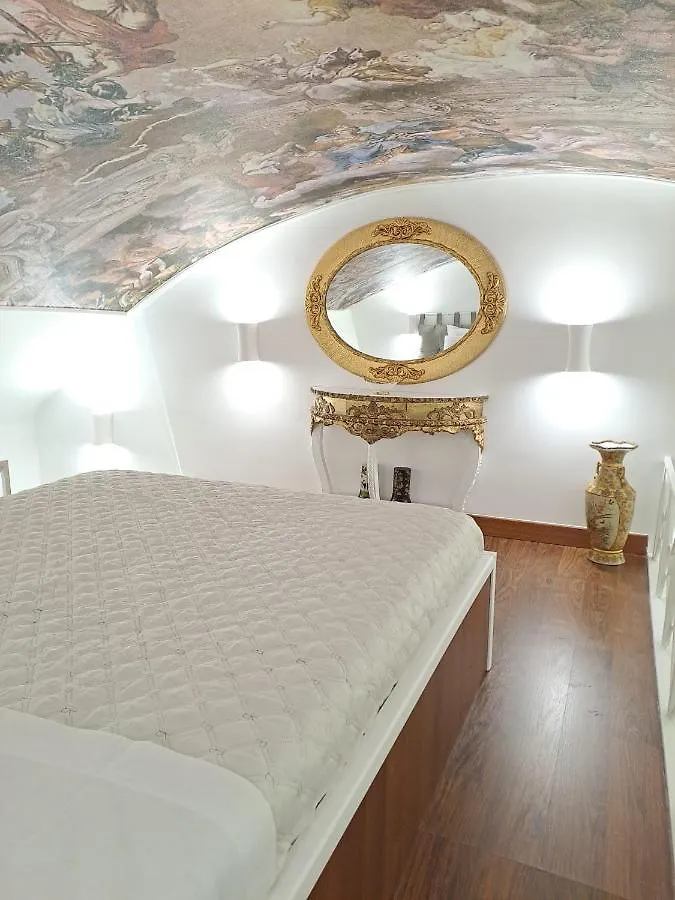 Konukevi Casa San Felice Otel Napoli