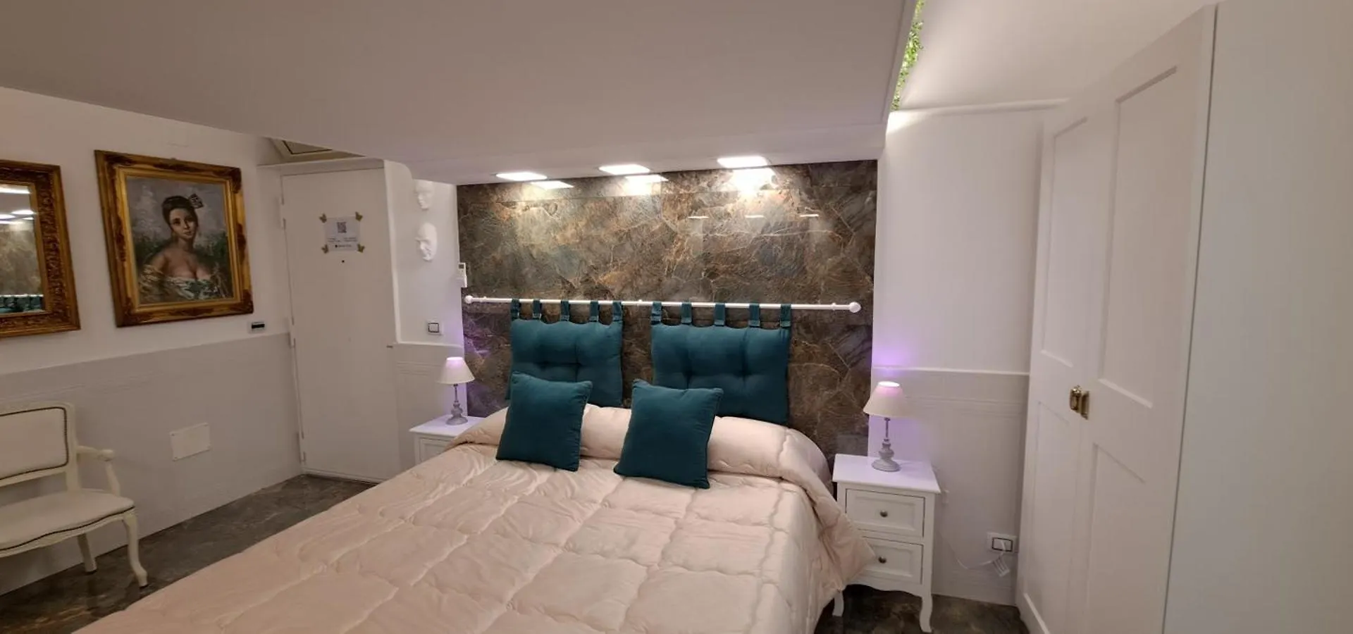 Casa San Felice Otel Napoli Konukevi