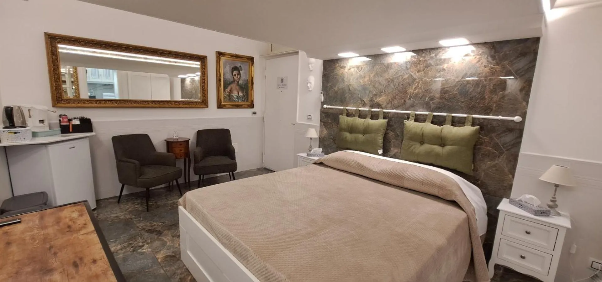 Konukevi Casa San Felice Otel Napoli